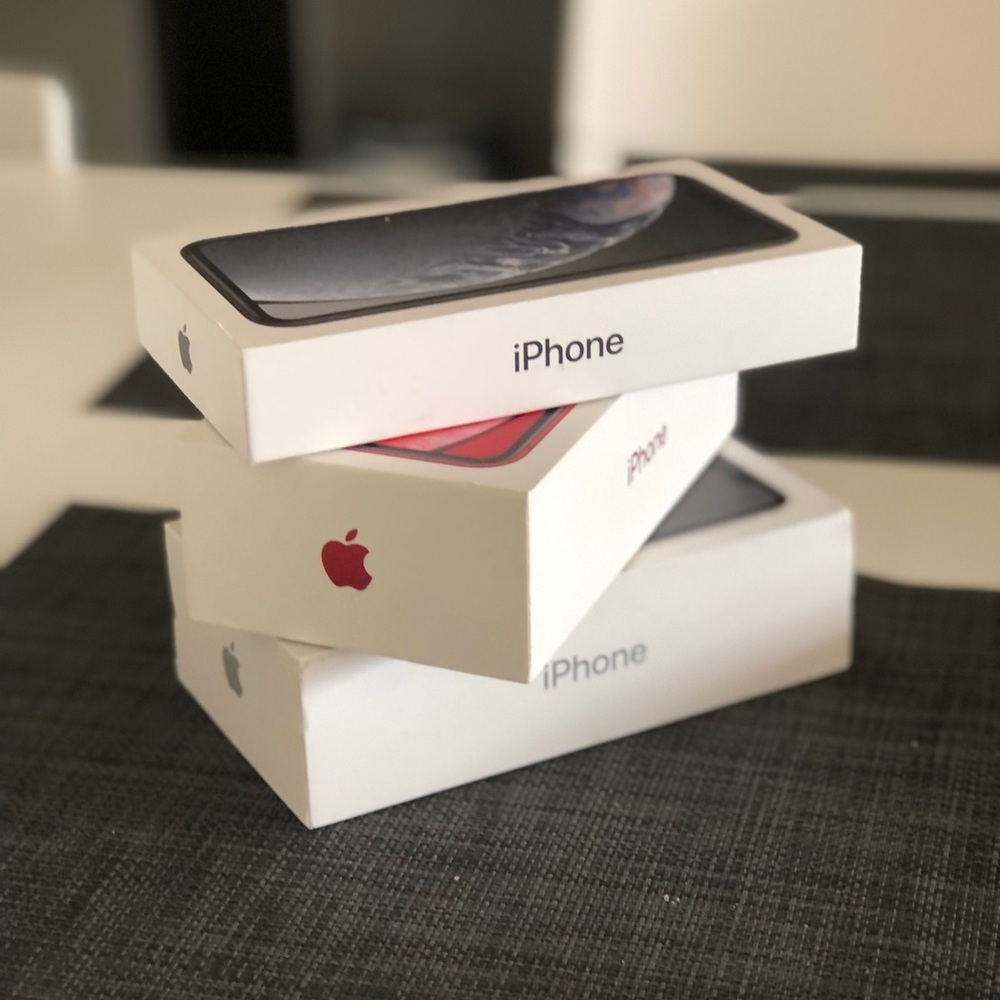 BOX ONLY! Without phones! Apple iPhone XR Box Set - Red, Black, White